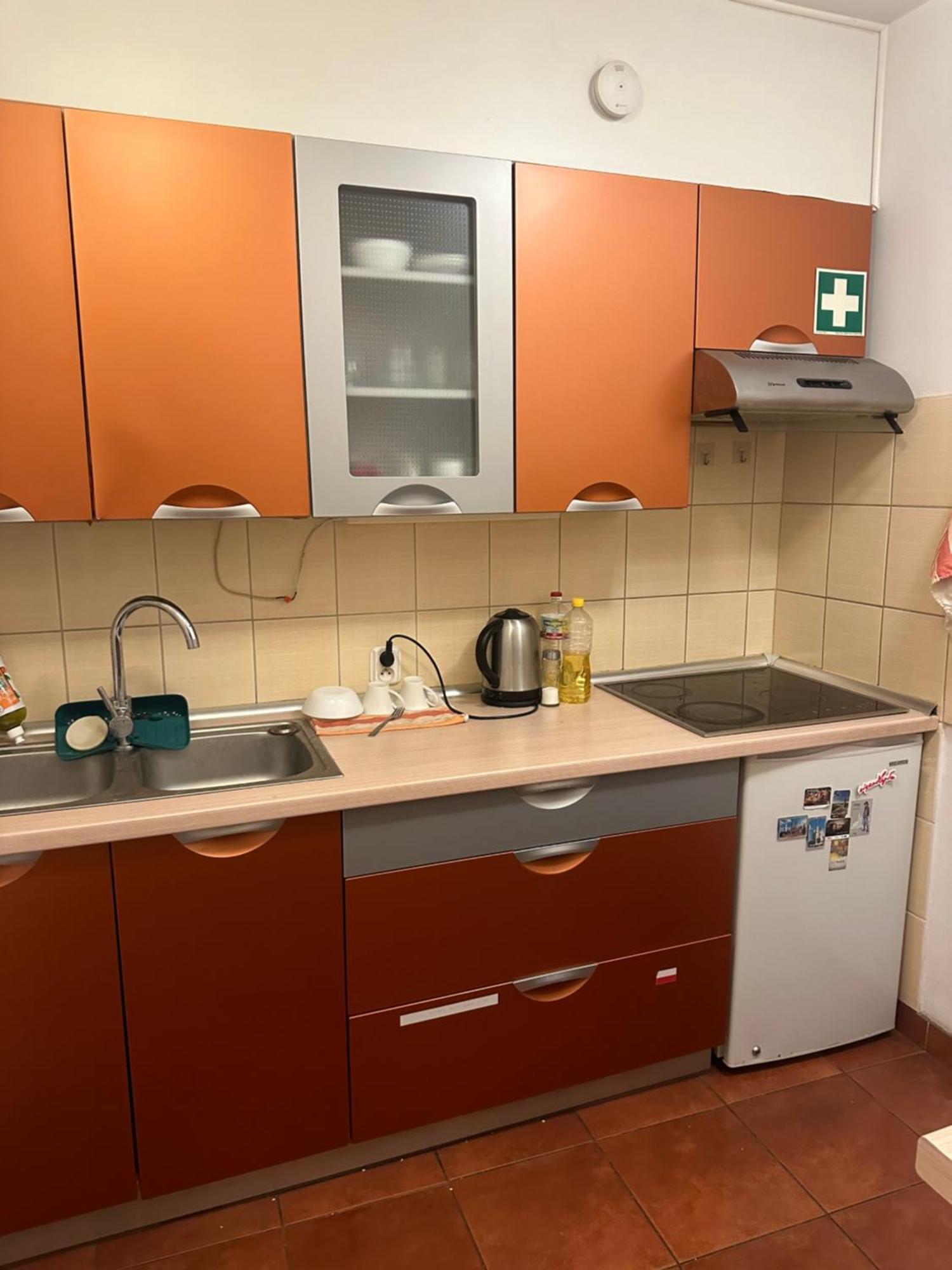 Travel House Wroclaw Hotel Bagian luar foto